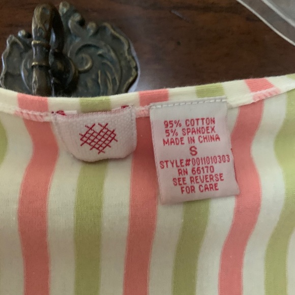 Anthropology cap sleeve v neck shirt - Picture 3 of 3